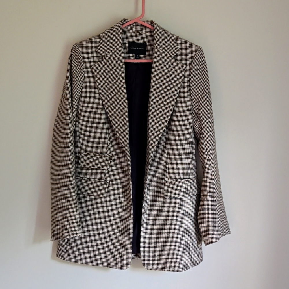 Banana Republic Black and Brown Houndstooth Blazer